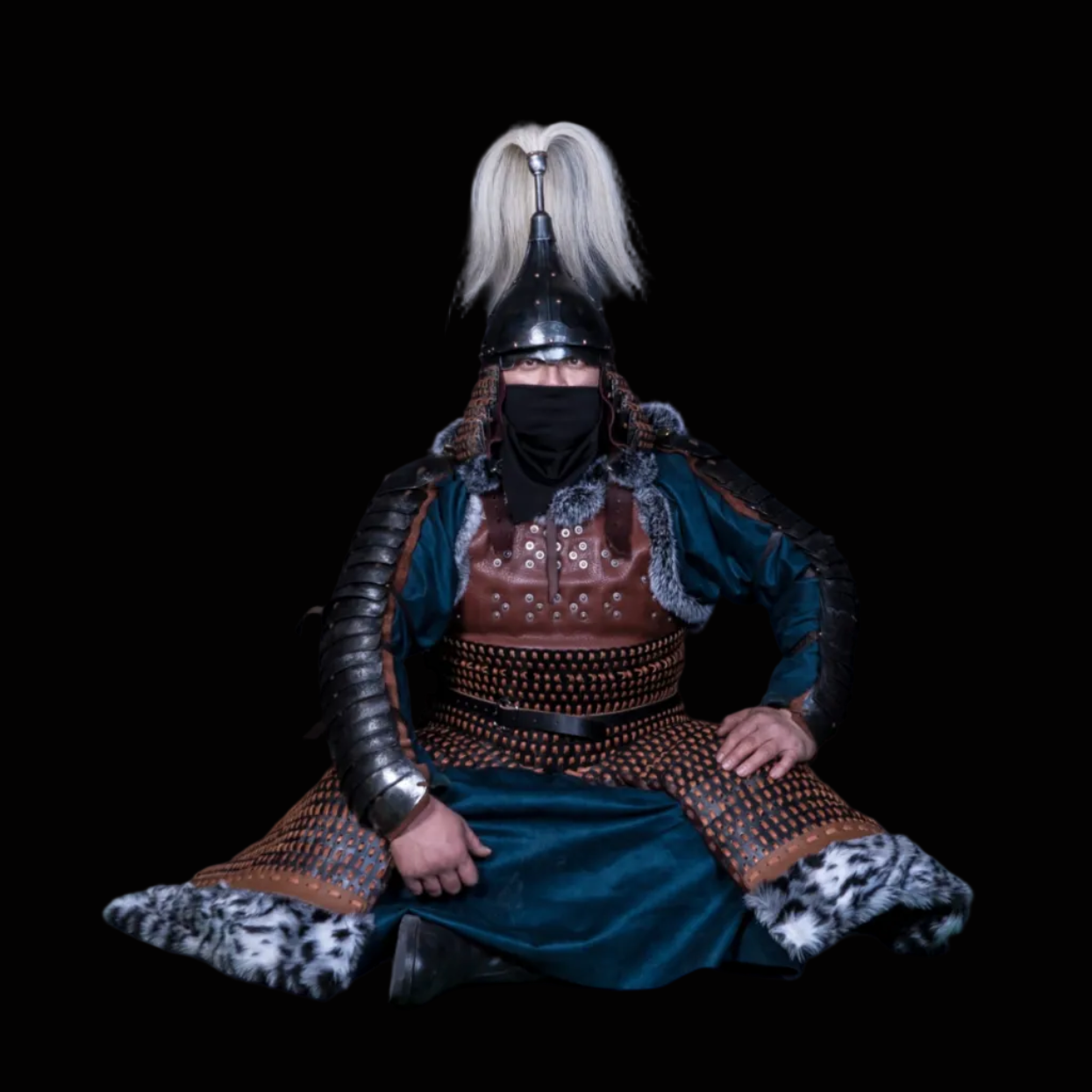 Mongolian Style Leather-Faced Iron Lamellar Armor Set