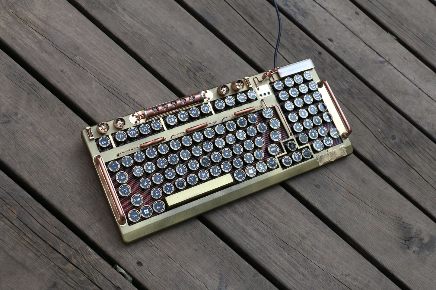 Hobik Handcrafted Heavy Metal Steampunk Brass Mechanical Keyboard