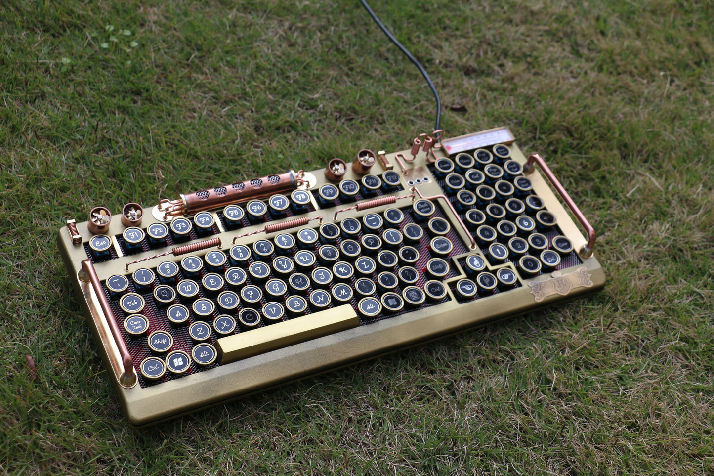 Hobik Handcrafted Heavy Metal Steampunk Brass Mechanical Keyboard