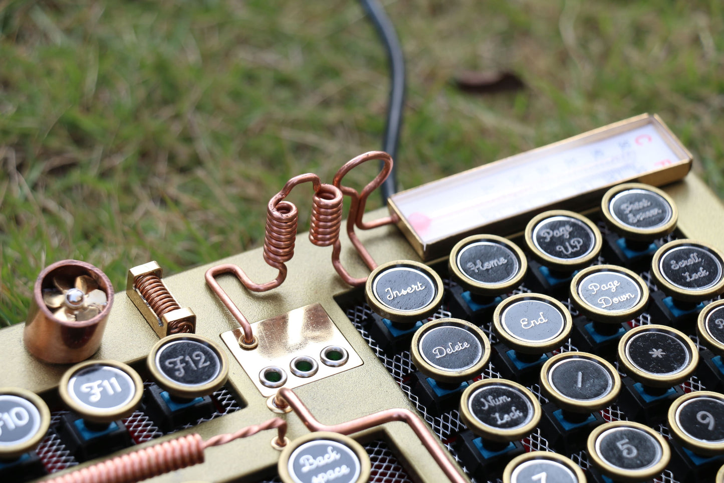 Hobik Handcrafted Heavy Metal Steampunk Brass Mechanical Keyboard