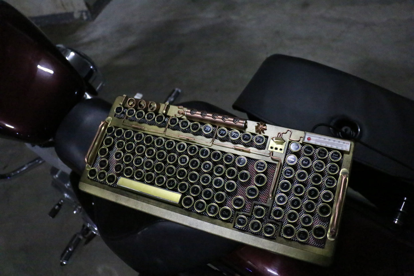 HOBIK Custom Steampunk Mechanical Keyboard - Handcrafted Solid Brass & Heavy Metal